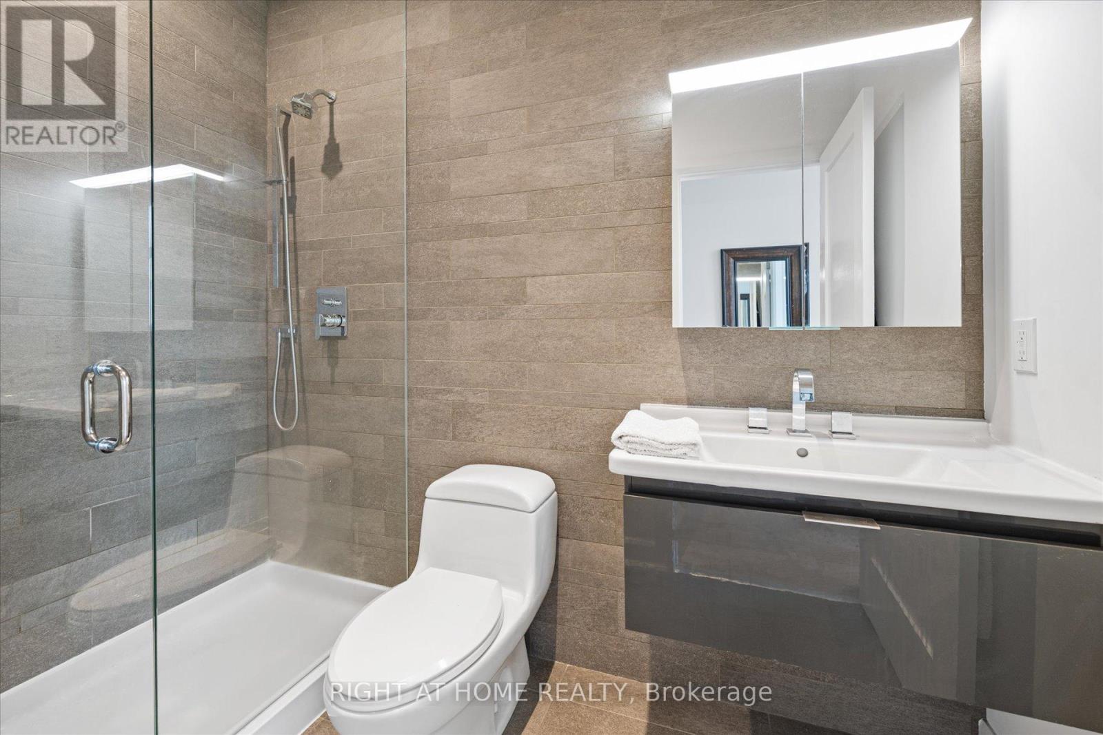 601 - 580 Kingston Road, Toronto, Ontario  M4P 1P9 - Photo 18 - E13023400