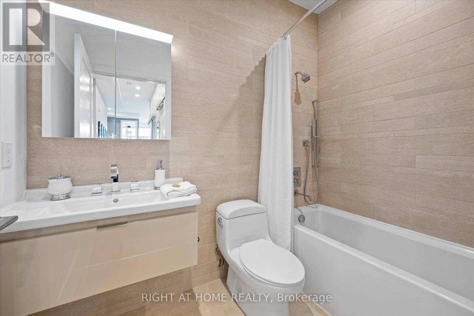 601 - 580 Kingston Road, Toronto, Ontario  M4P 1P9 - Photo 20 - E13023400