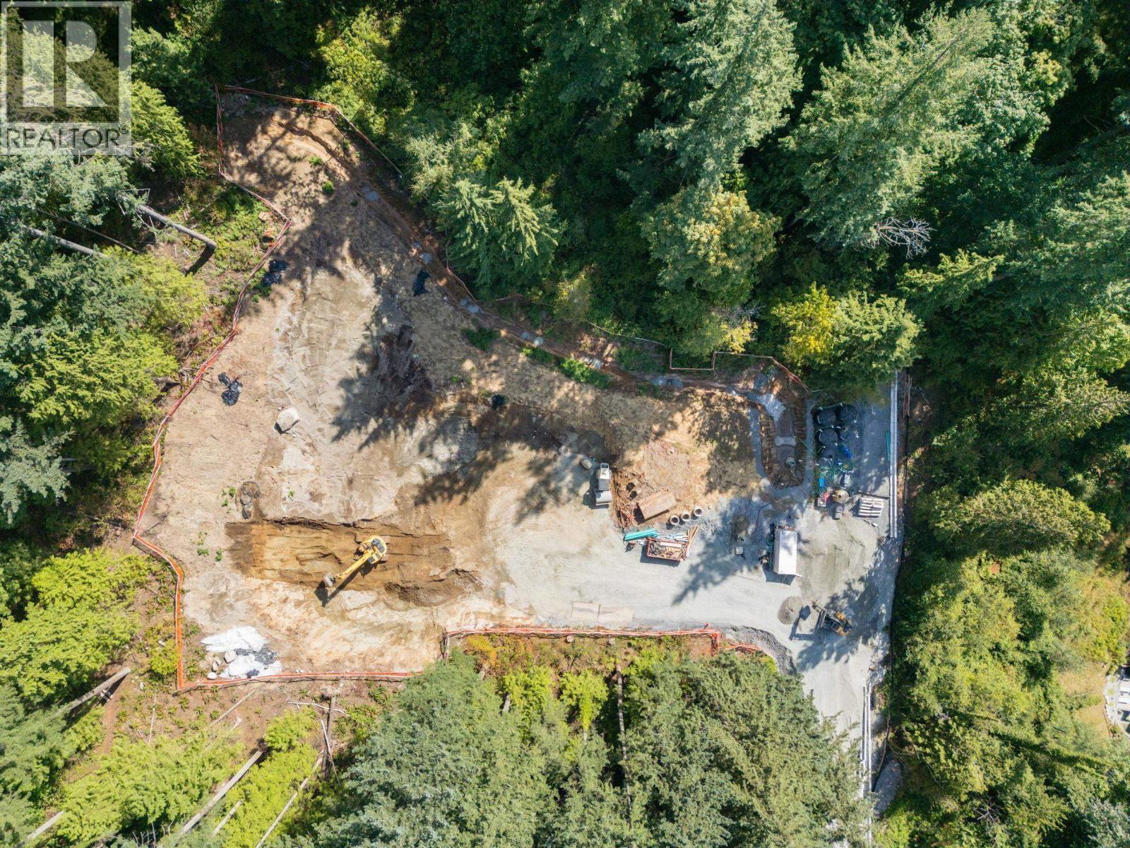 634 Foresthill Place, Port Moody, British Columbia  V3H 4B7 - Photo 3 - R3116299