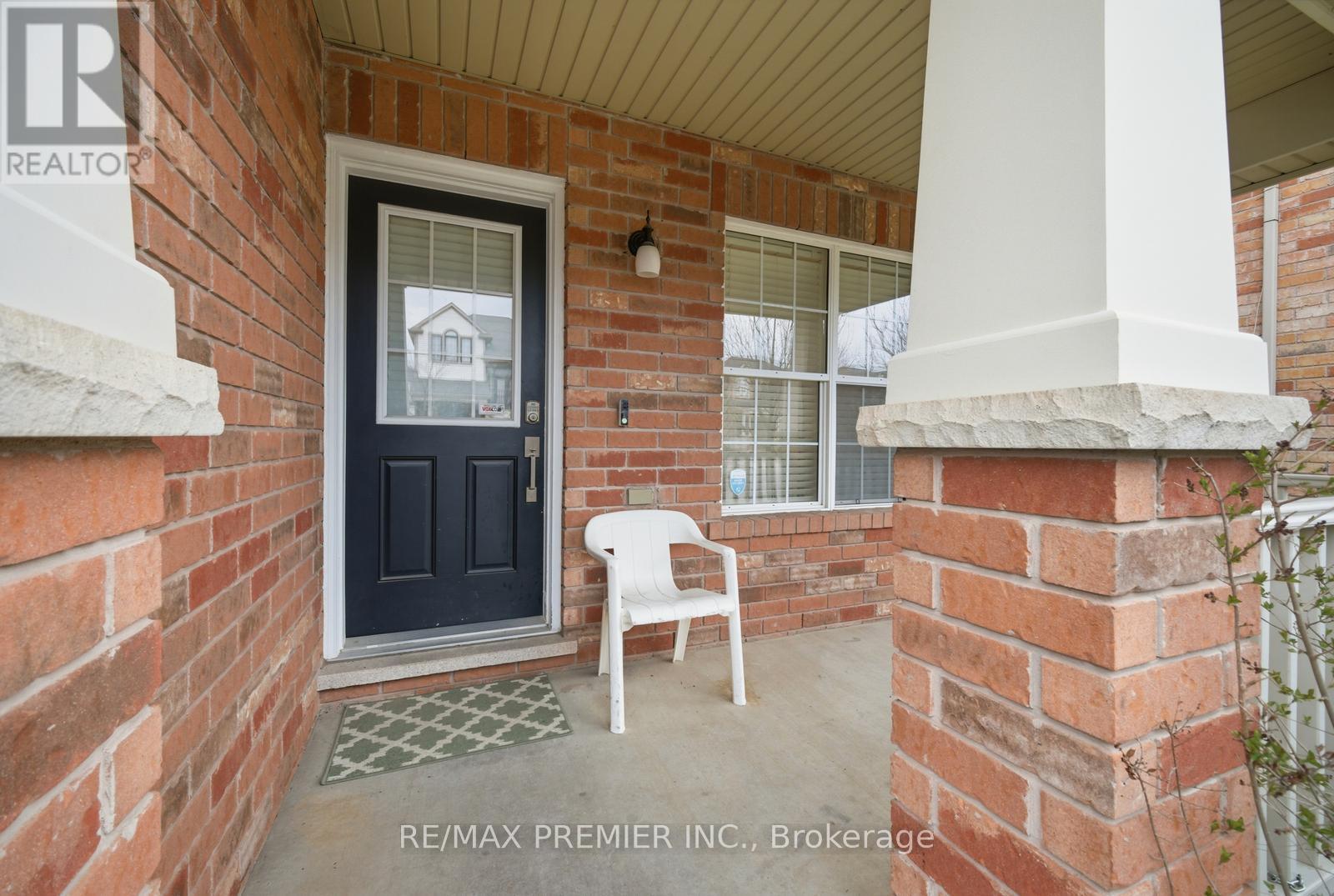 922 Hepburn Road, Milton, Ontario  L9T 0L6 - Photo 4 - W13048538