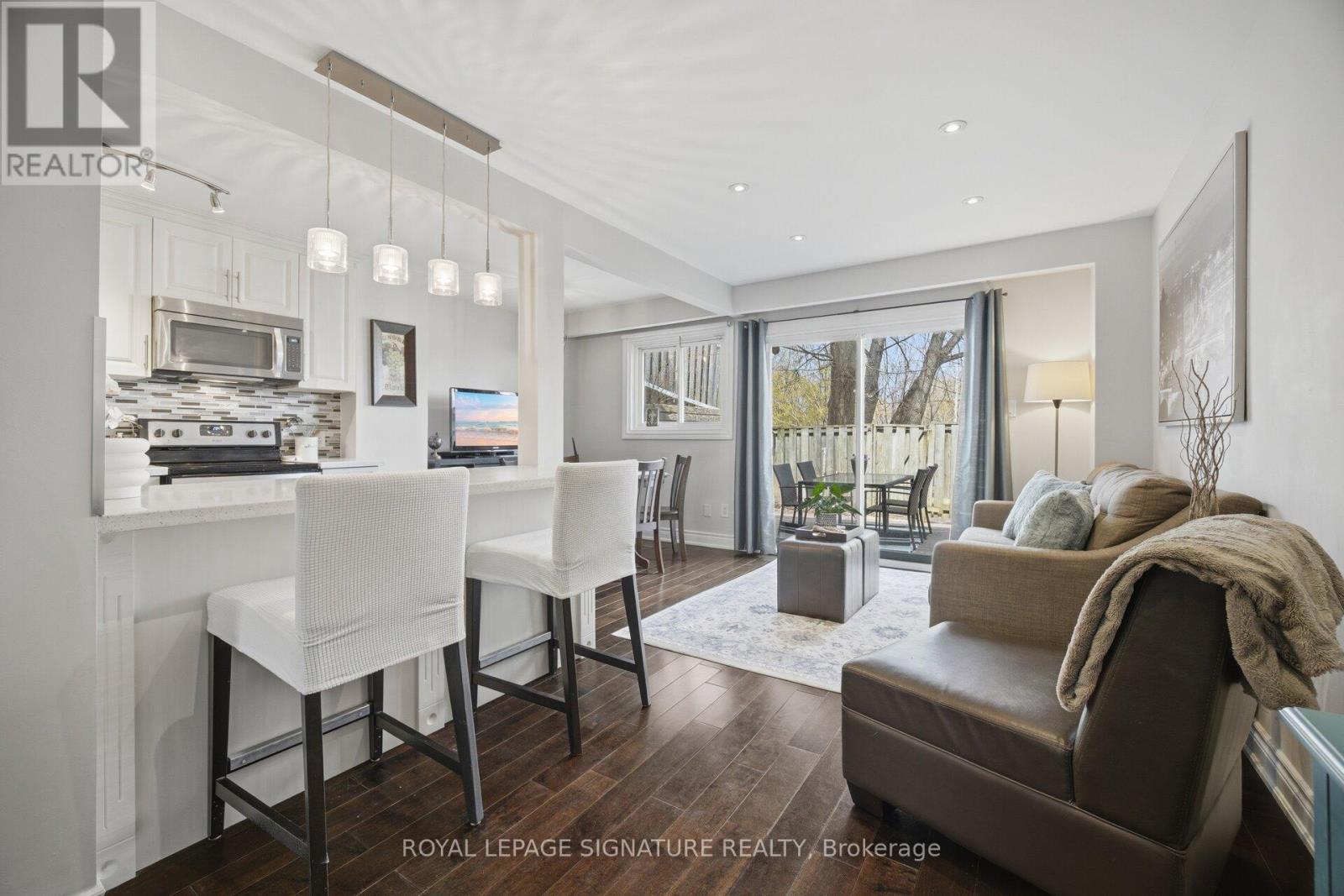 145 - 400 MISSISSAUGA VALLEY BOULEVARD, Mississauga, Ontario