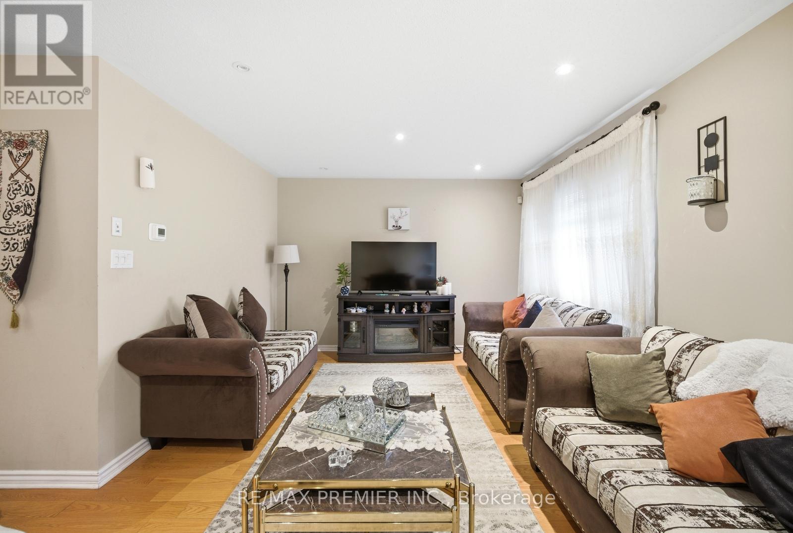 922 Hepburn Road, Milton, Ontario  L9T 0L6 - Photo 14 - W13048538