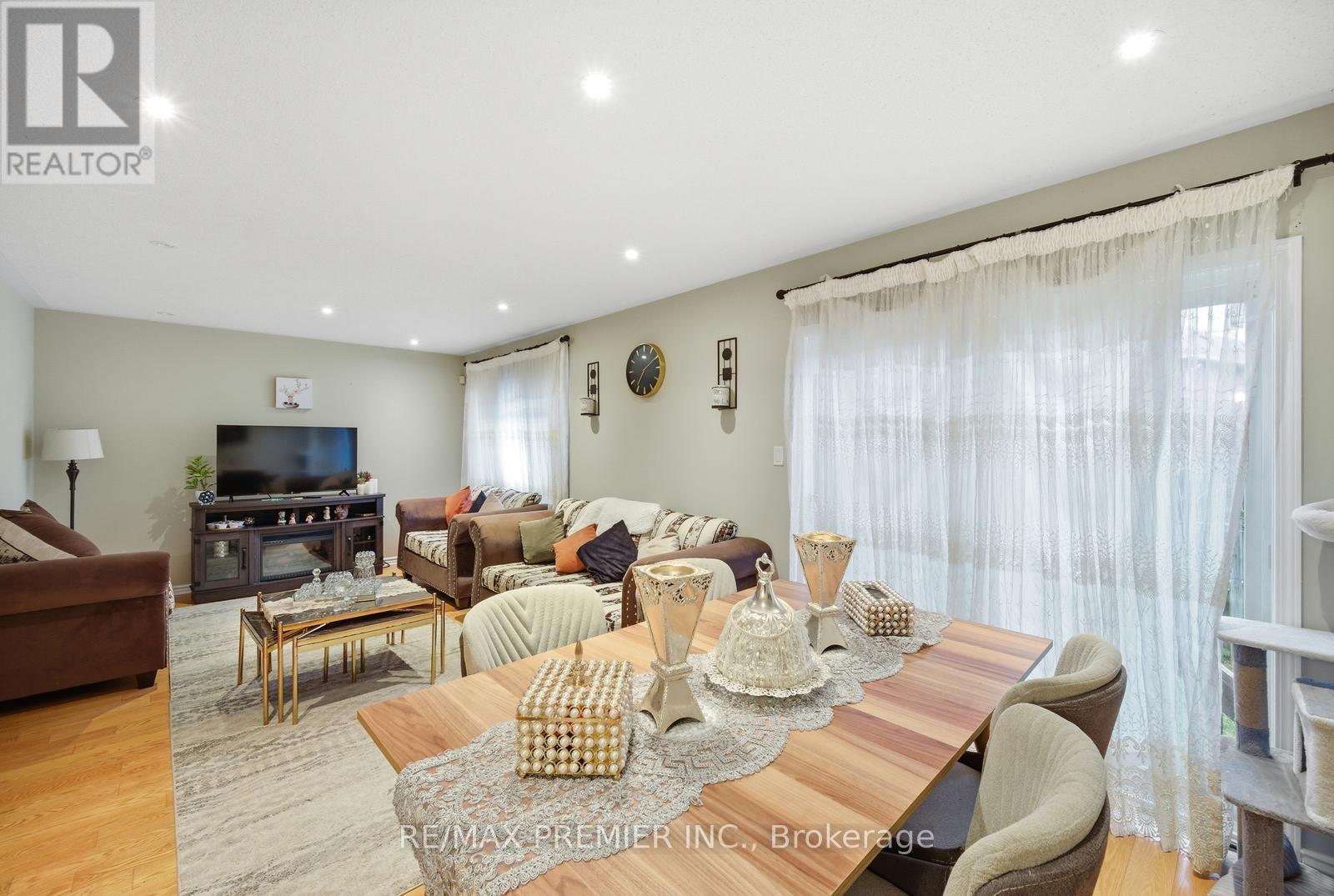 922 Hepburn Road, Milton, Ontario  L9T 0L6 - Photo 17 - W13048538