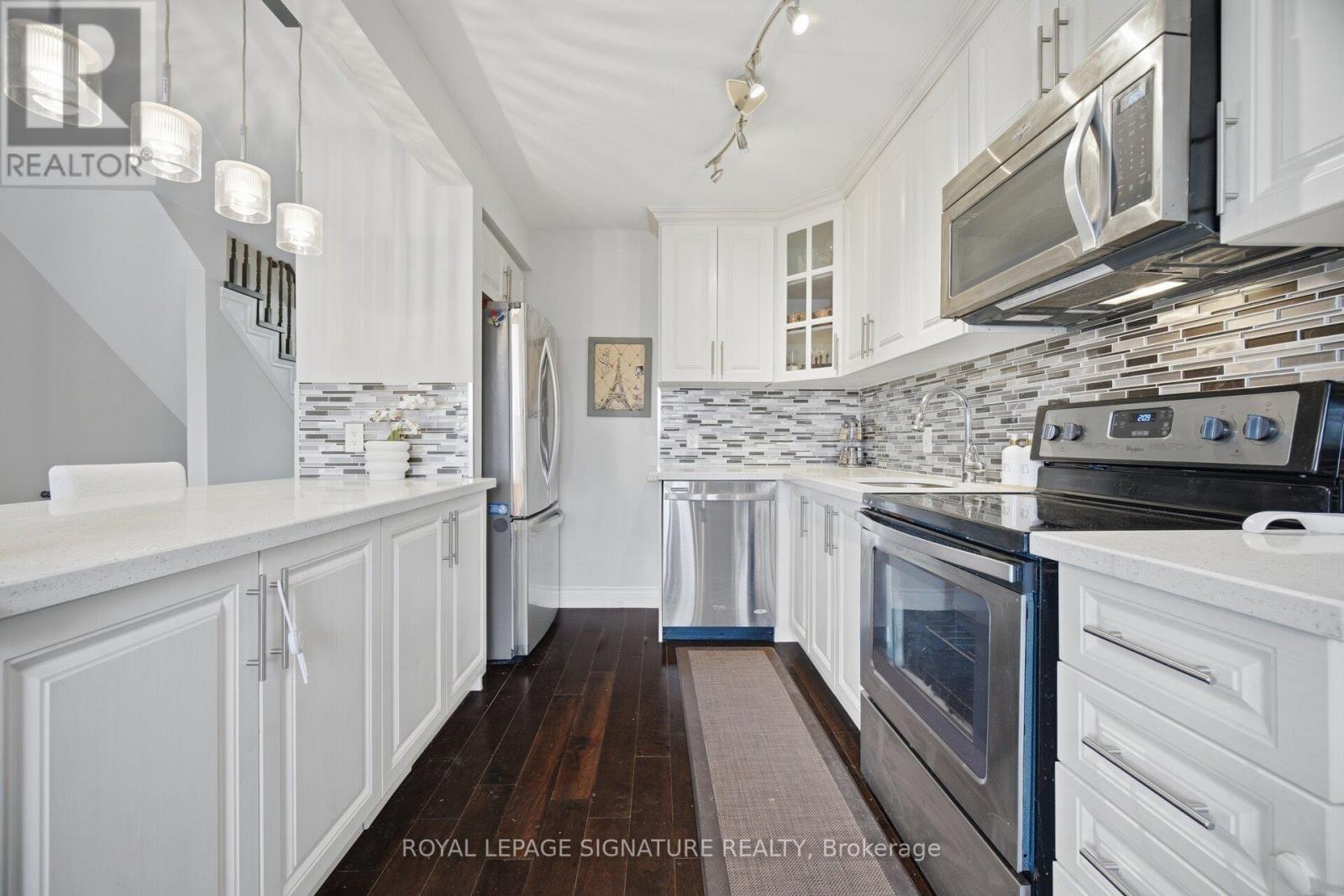 145 - 400 Mississauga Valley Boulevard, Mississauga, Ontario  L5A 3N6 - Photo 7 - W13049126