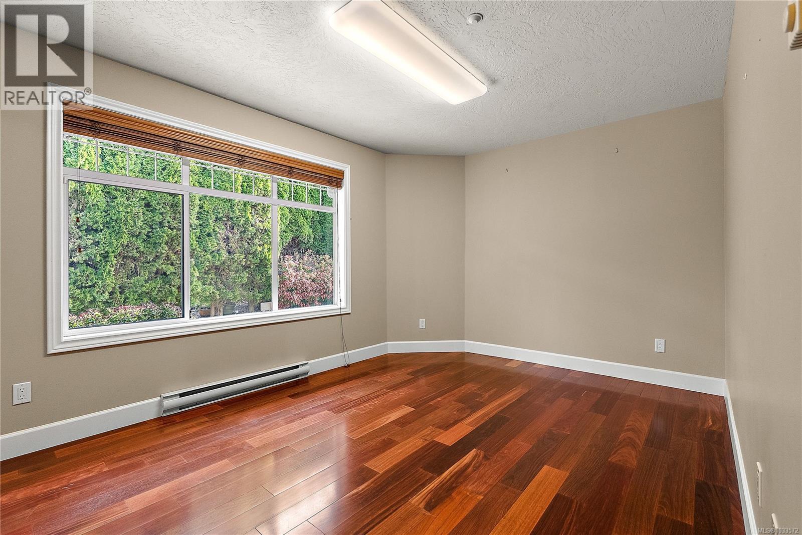 1 9675 First St, Sidney, British Columbia  V8L 3C8 - Photo 16 - 1033572