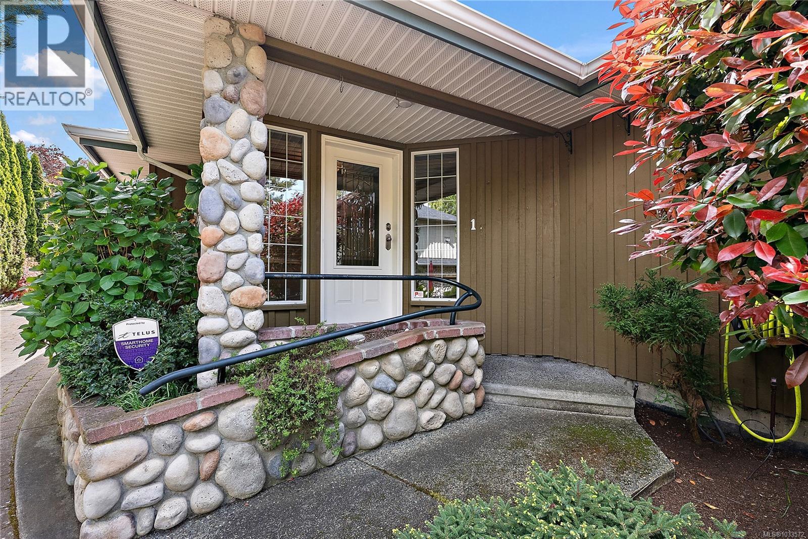 1 9675 First St, Sidney, British Columbia  V8L 3C8 - Photo 6 - 1033572