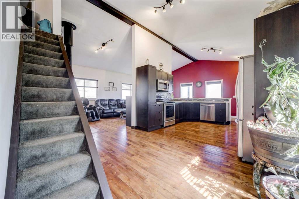 304 3 Avenue, Cowley, Alberta  T0K 0P0 - Photo 16 - A2303927