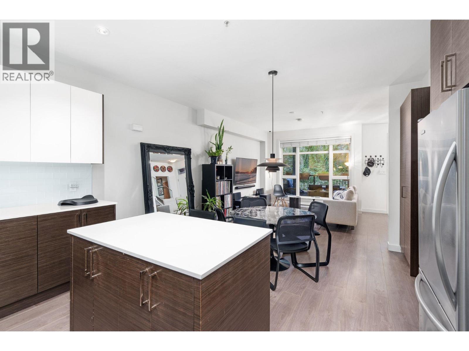 307 2135 Heritage Park Lane, North Vancouver, British Columbia  V7H 0B6 - Photo 13 - R3116237