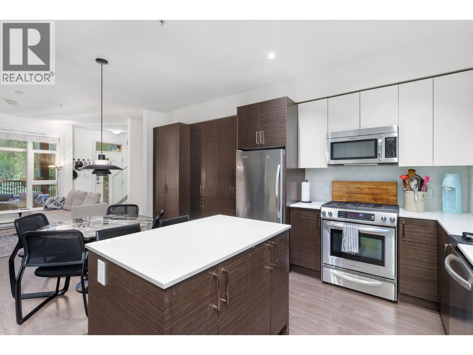 307 2135 Heritage Park Lane, North Vancouver, British Columbia  V7H 0B6 - Photo 14 - R3116237