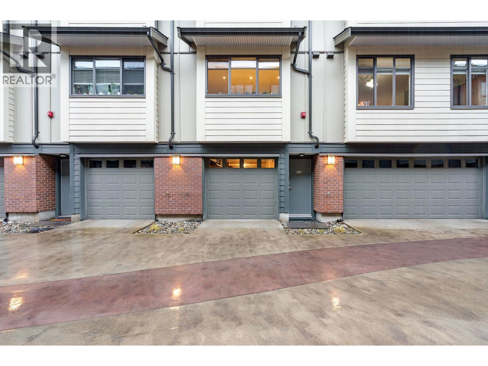 307 2135 Heritage Park Lane, North Vancouver, British Columbia  V7H 0B6 - Photo 32 - R3116237