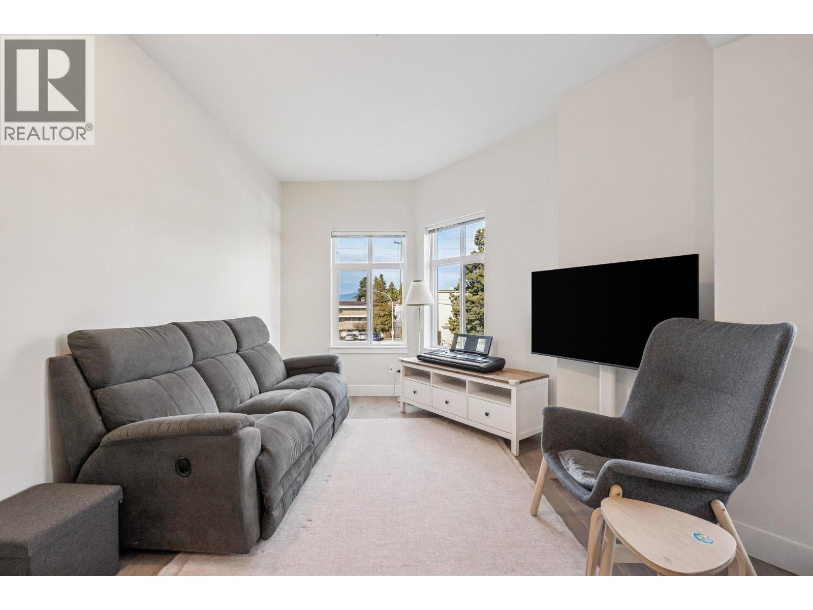 205 7180 Barnet Road, Burnaby, British Columbia  V5A 1C8 - Photo 10 - R3116242