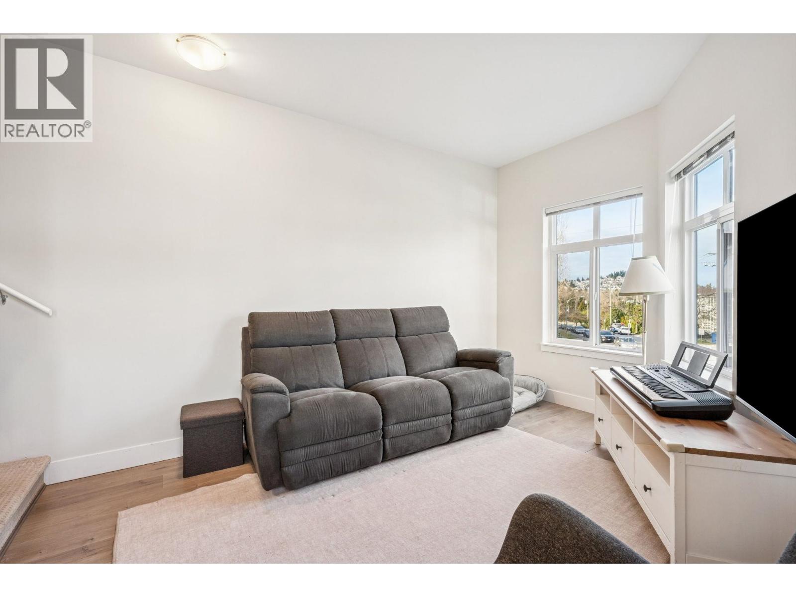 205 7180 Barnet Road, Burnaby, British Columbia  V5A 1C8 - Photo 12 - R3116242