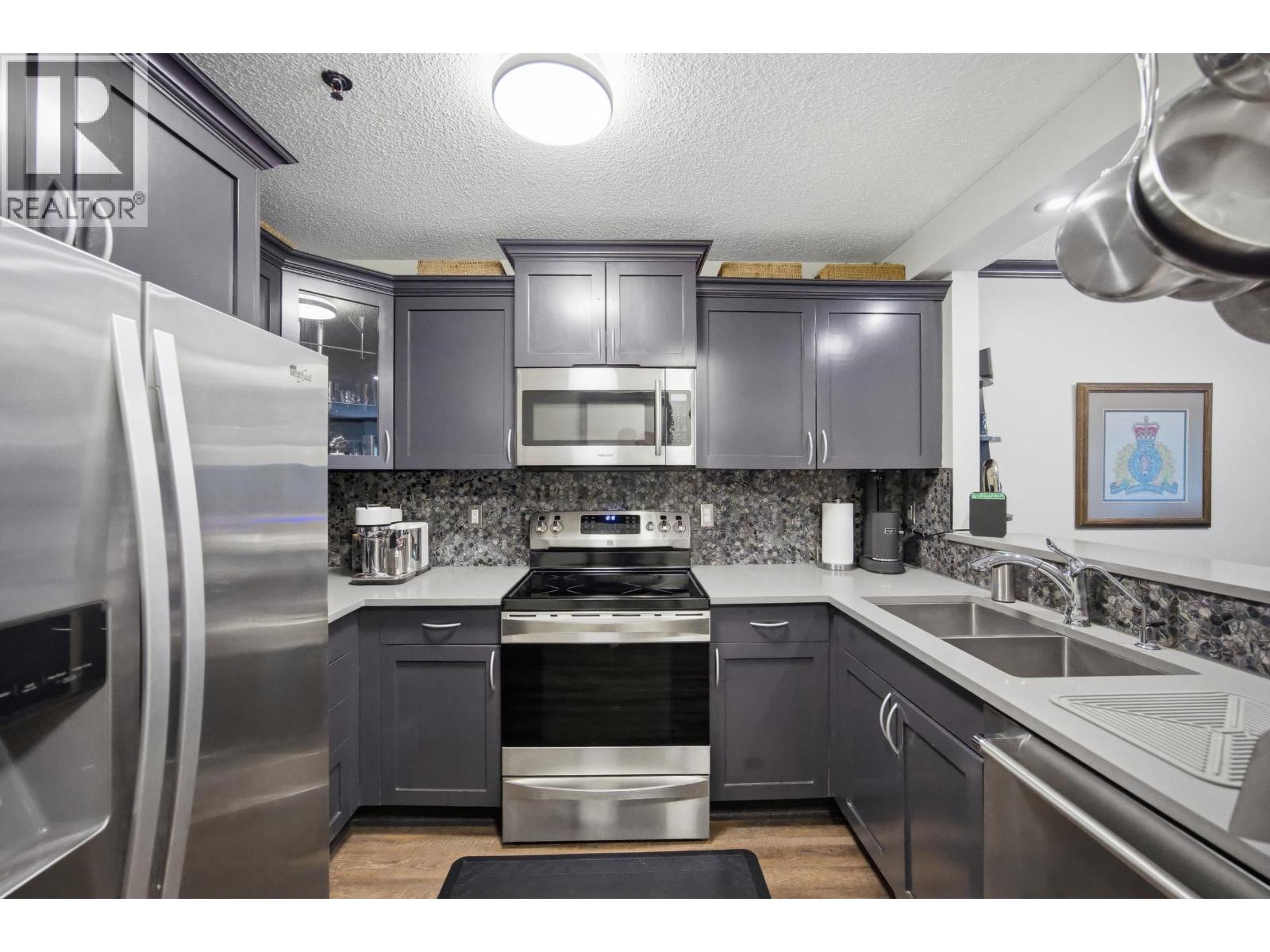 106 735 W 15th Avenue, Vancouver, British Columbia  V5Z 1R6 - Photo 9 - R3116248