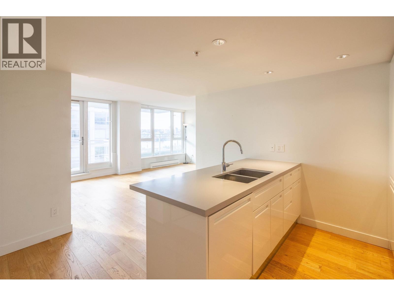 1810 188 Keefer Street, Vancouver, British Columbia  V6A 0E3 - Photo 8 - R3116251