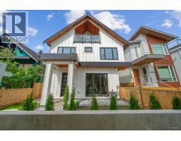1 4463 WALDEN STREET, Vancouver, British Columbia