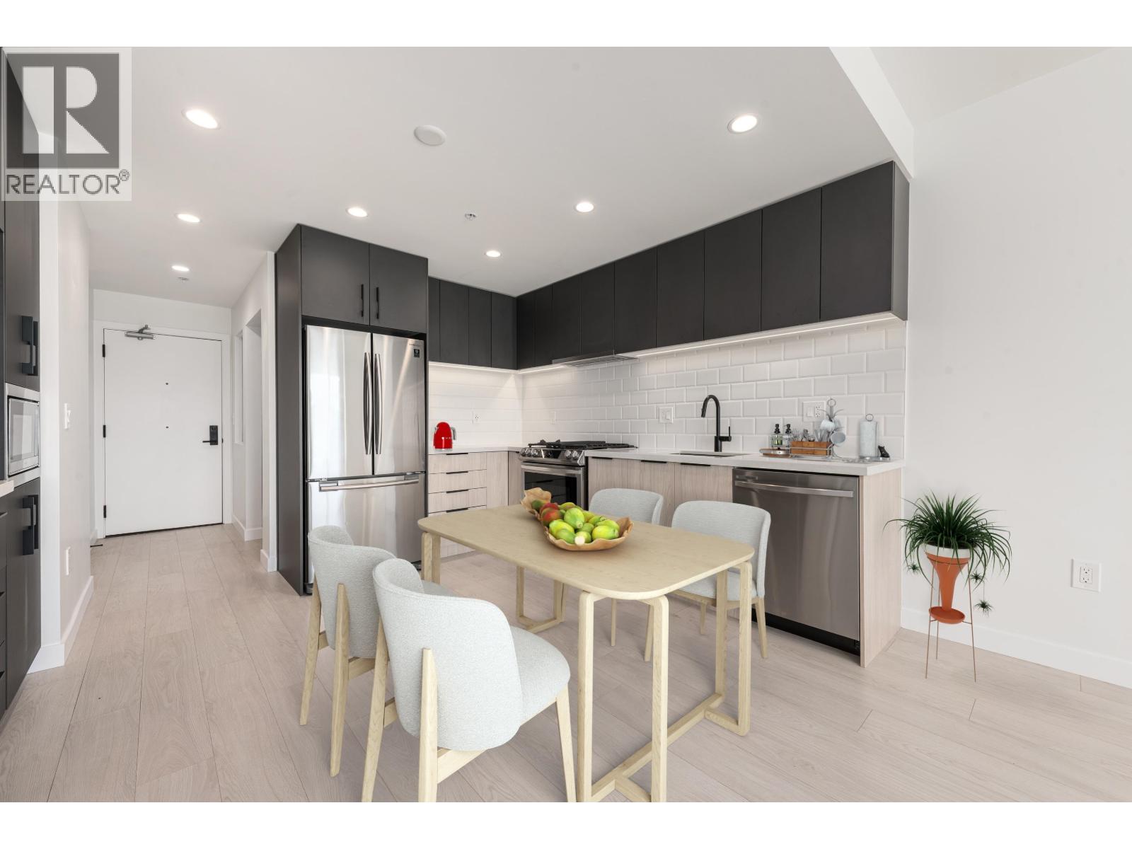 415 3018 St George Street, Port Moody, British Columbia  V3H 2H7 - Photo 2 - R3116260