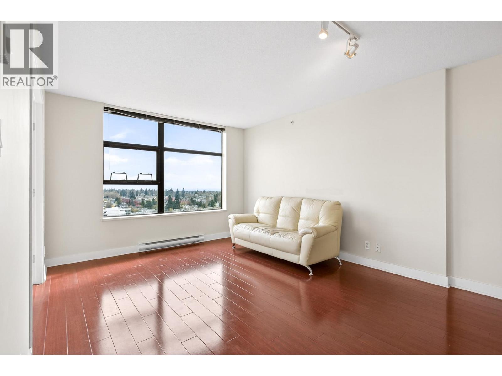 2502 5380 Oben Street, Vancouver, British Columbia  V5R 6H7 - Photo 11 - R3116261