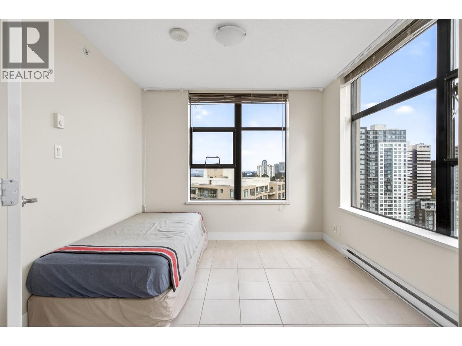 2502 5380 Oben Street, Vancouver, British Columbia  V5R 6H7 - Photo 14 - R3116261