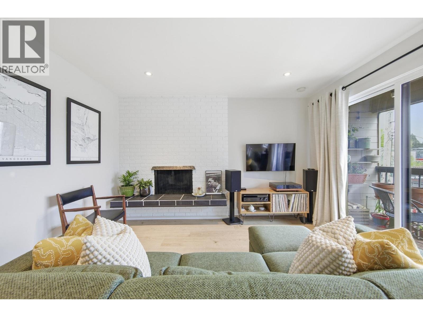 304 1825 W 8th Avenue, Vancouver, British Columbia  V6J 1V9 - Photo 35 - R3116267