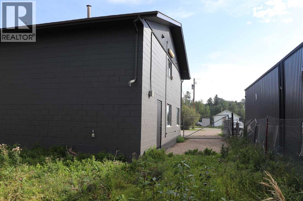 410 68 Street, Edson, Alberta  T7E 1M7 - Photo 3 - A2160163