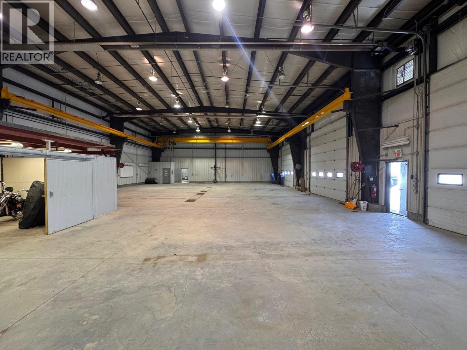 10241 Finning Frontage Road, Fort St. John, British Columbia  V1J 8A9 - Photo 4 - C8078260