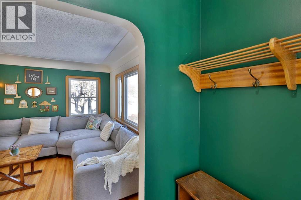 5409 50 Avenue, Camrose, Alberta  T4V 0T5 - Photo 6 - A2303605