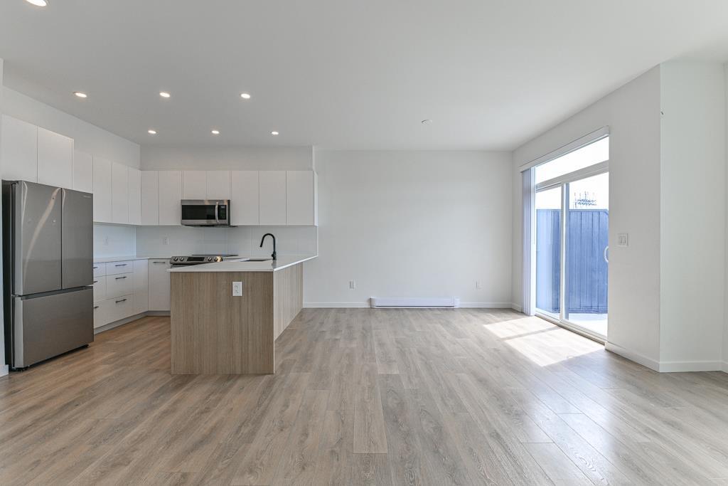 100 15255 Sitka Drive, Surrey, British Columbia  V3S 0B1 - Photo 10 - R3115999