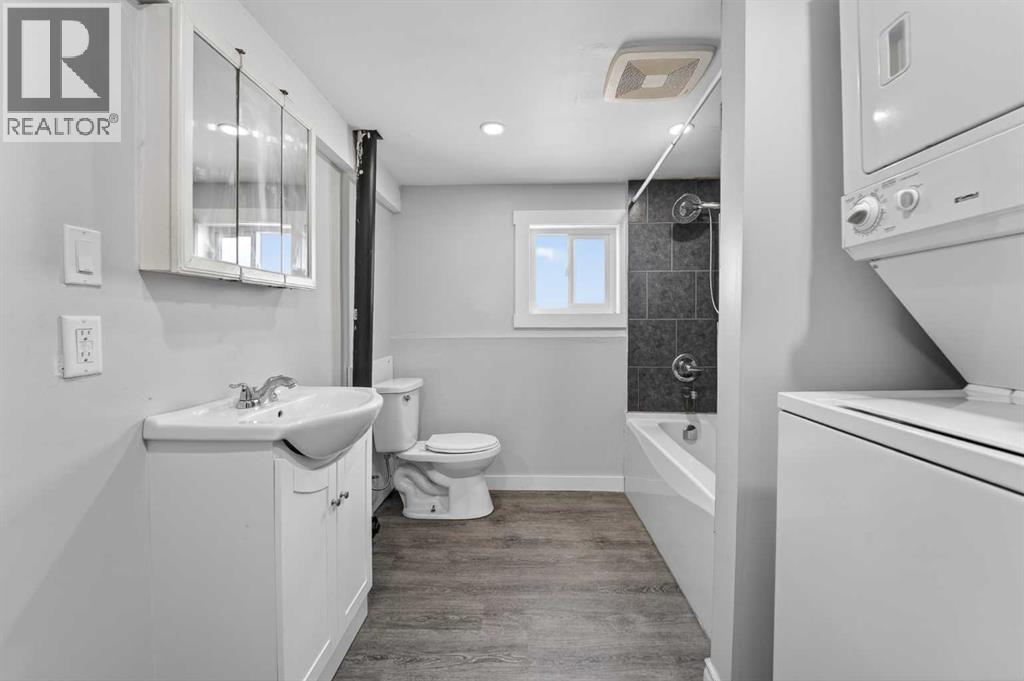 331 N 200 E, Raymond, Alberta  T0K 2S0 - Photo 14 - A2304419