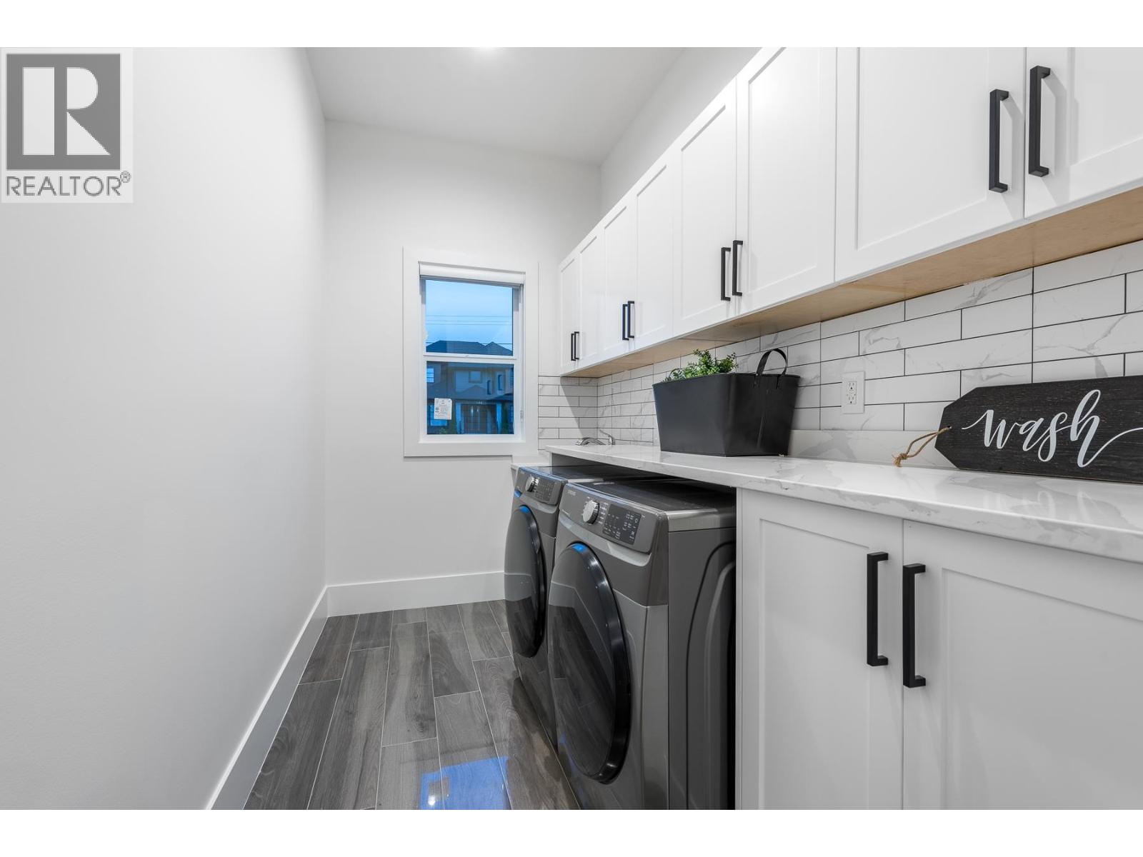 730 Schoolhouse Street, Coquitlam, British Columbia  V3J 5R9 - Photo 17 - R3115539