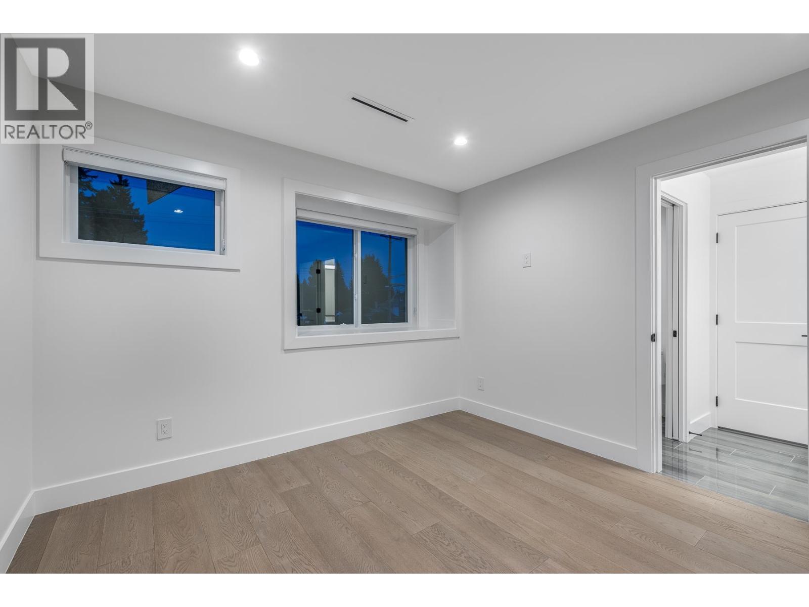 730 Schoolhouse Street, Coquitlam, British Columbia  V3J 5R9 - Photo 33 - R3115539