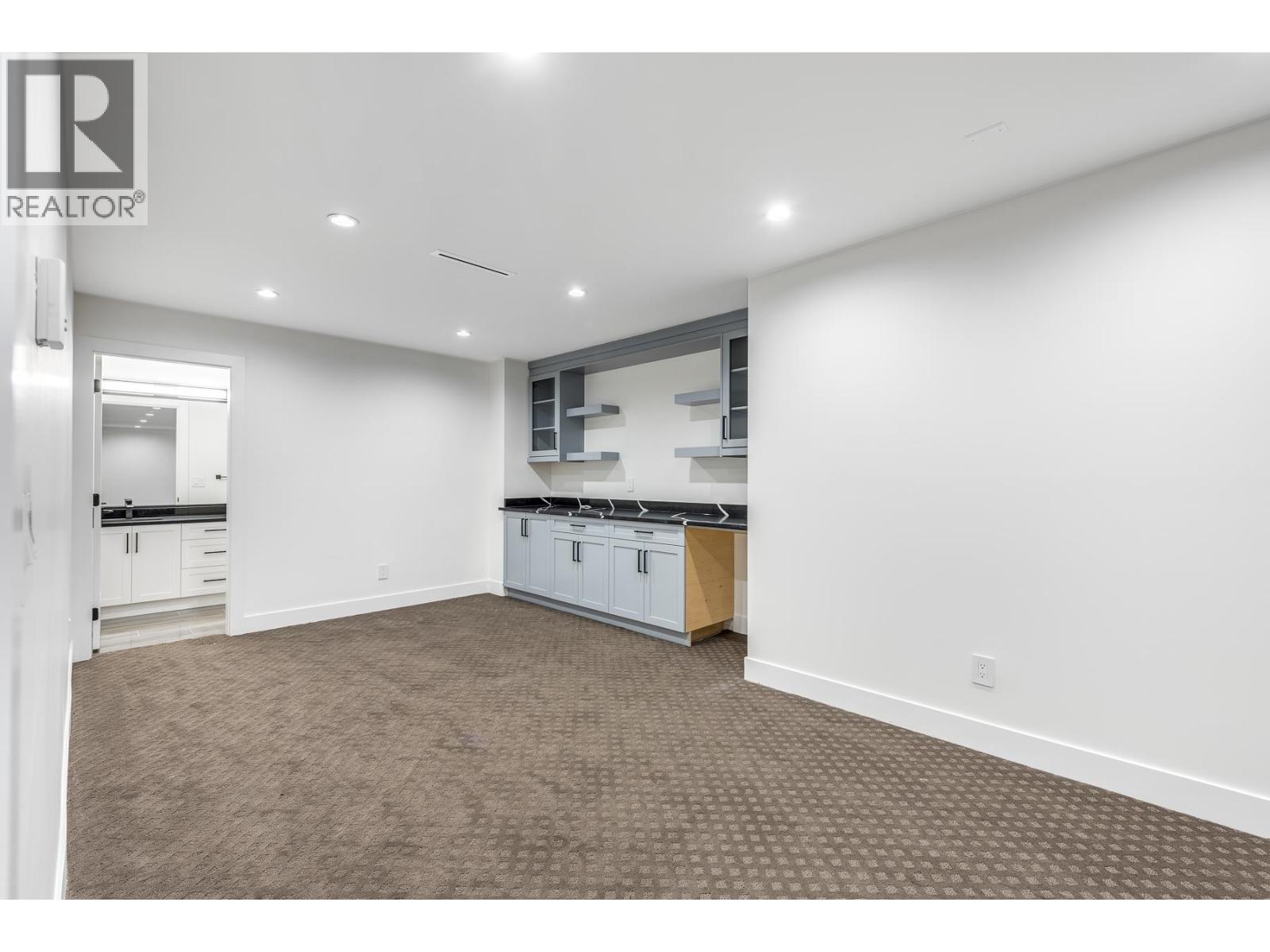 730 Schoolhouse Street, Coquitlam, British Columbia  V3J 5R9 - Photo 39 - R3115539