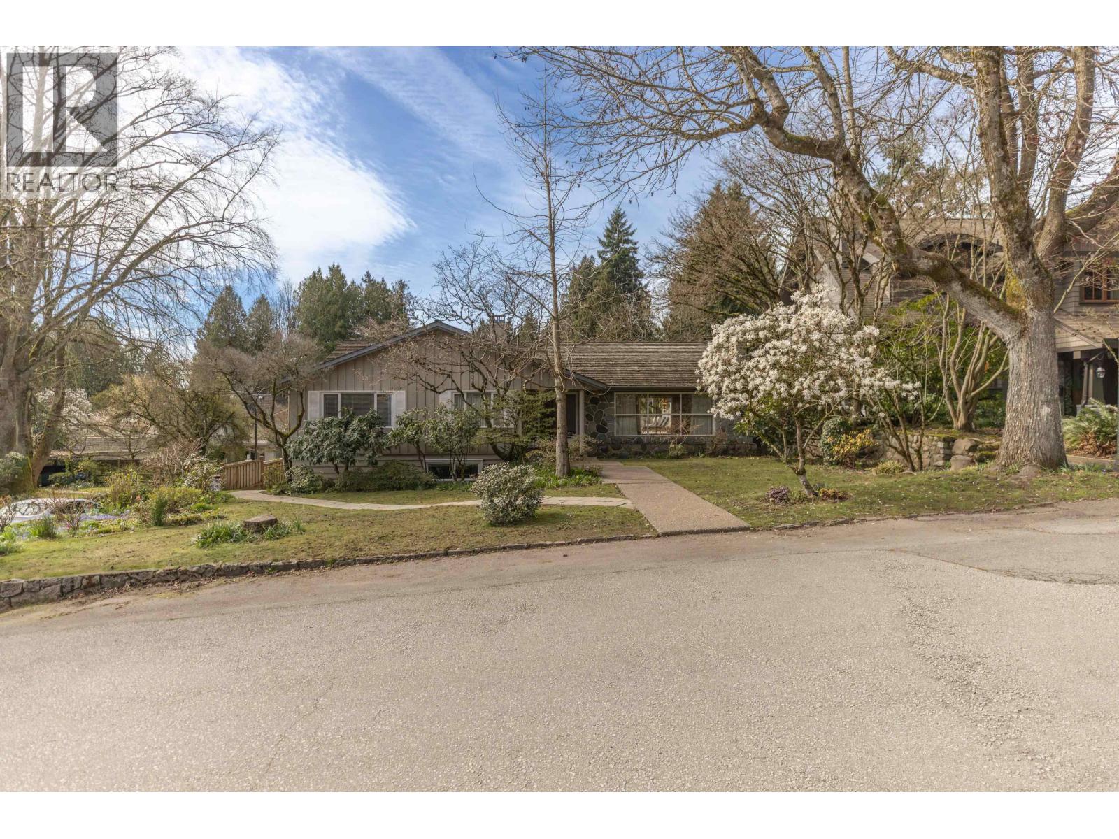 6297 MACKENZIE STREET, Vancouver, British Columbia