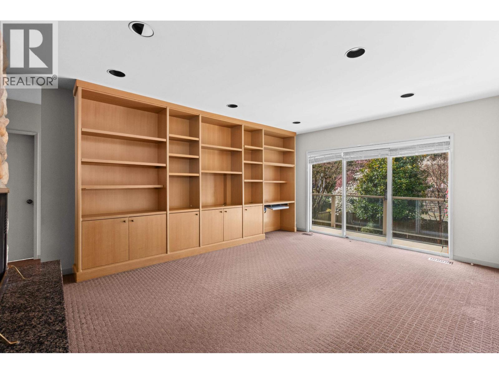 6297 Mackenzie Street, Vancouver, British Columbia  V6N 1H4 - Photo 15 - R3116269