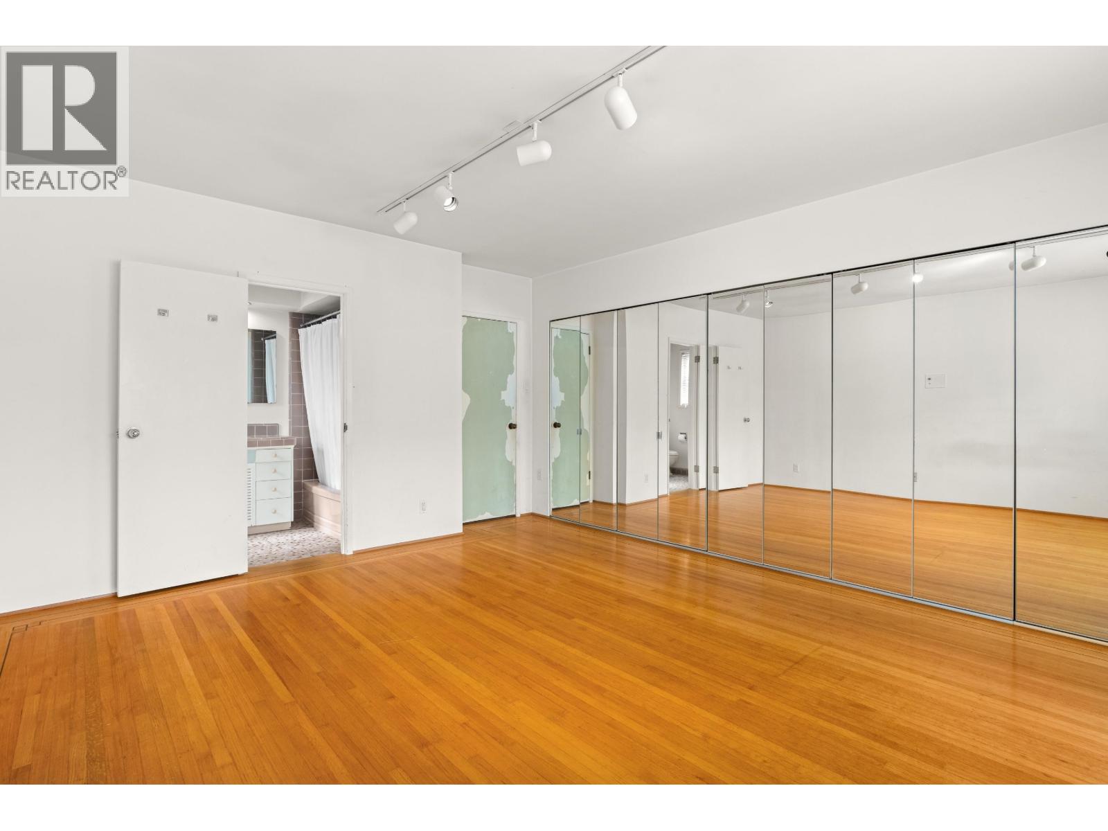 6297 Mackenzie Street, Vancouver, British Columbia  V6N 1H4 - Photo 17 - R3116269