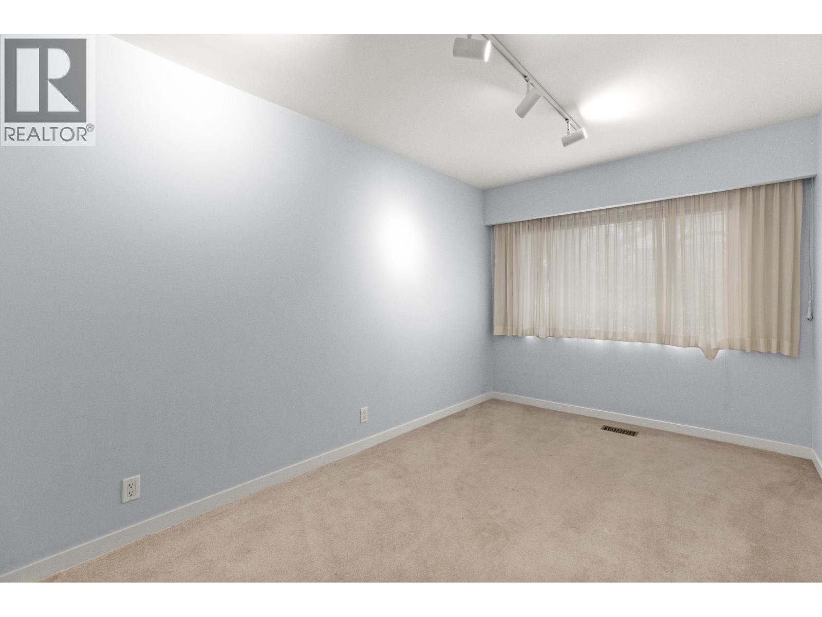 6297 Mackenzie Street, Vancouver, British Columbia  V6N 1H4 - Photo 20 - R3116269