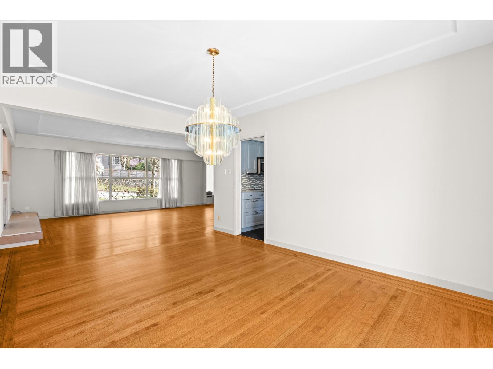 6297 Mackenzie Street, Vancouver, British Columbia  V6N 1H4 - Photo 8 - R3116269