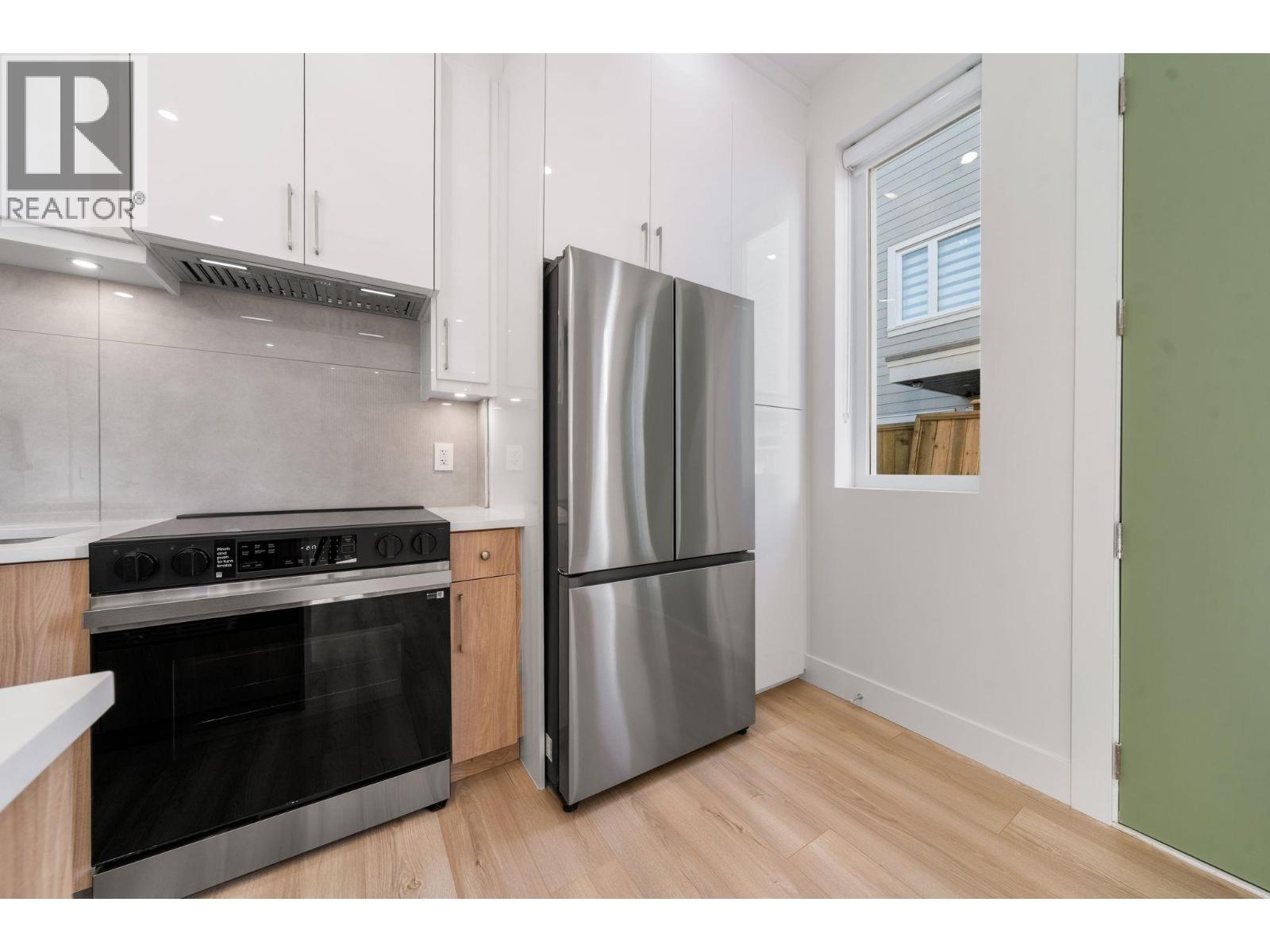 2 3583 Haida Drive, Vancouver, British Columbia  V5M 3Y9 - Photo 11 - R3116272