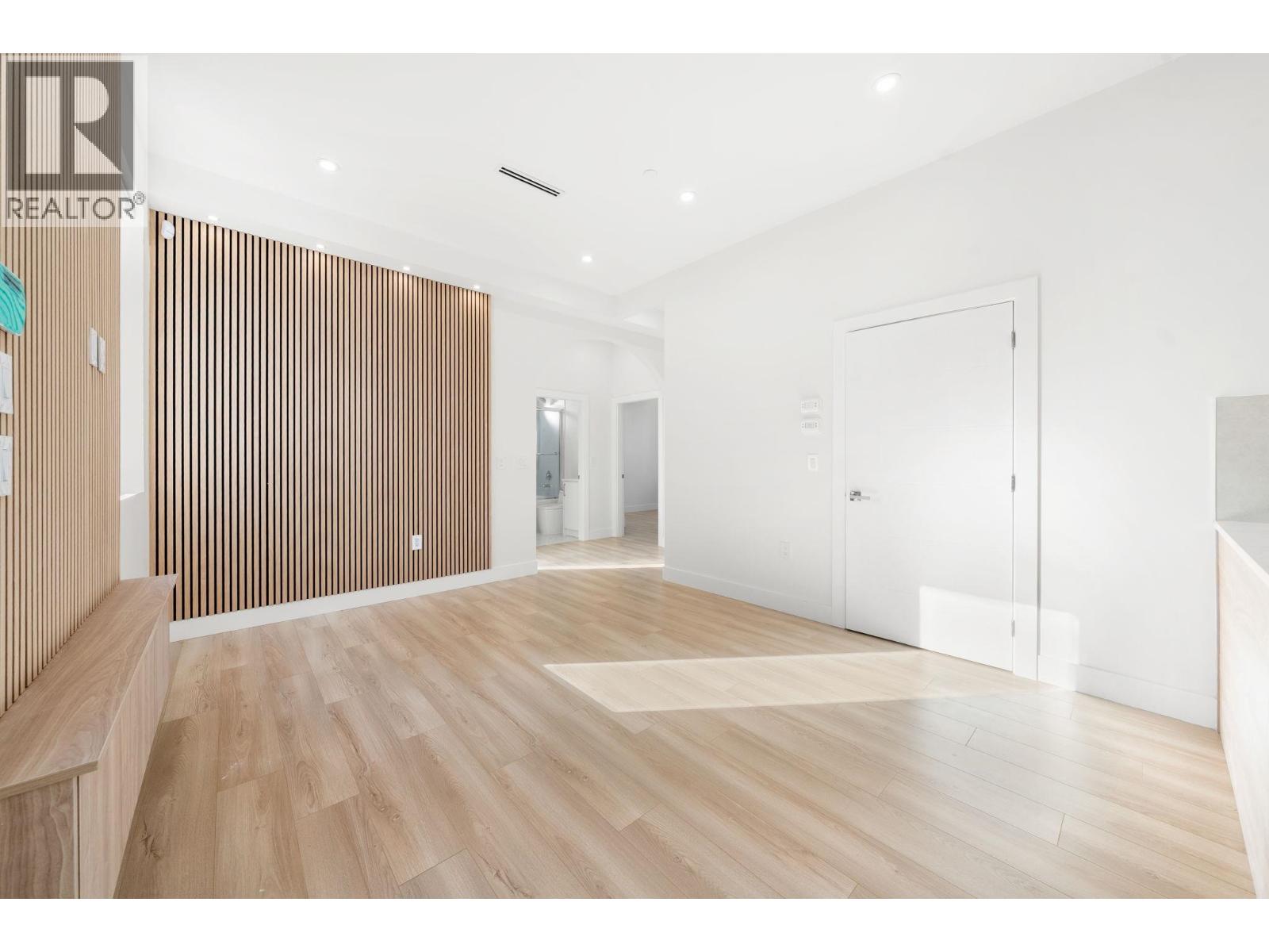 2 3583 Haida Drive, Vancouver, British Columbia  V5M 3Y9 - Photo 12 - R3116272