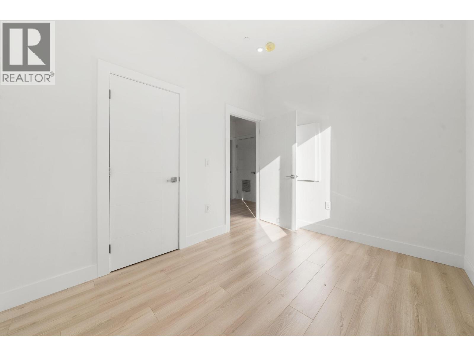 2 3583 Haida Drive, Vancouver, British Columbia  V5M 3Y9 - Photo 32 - R3116272