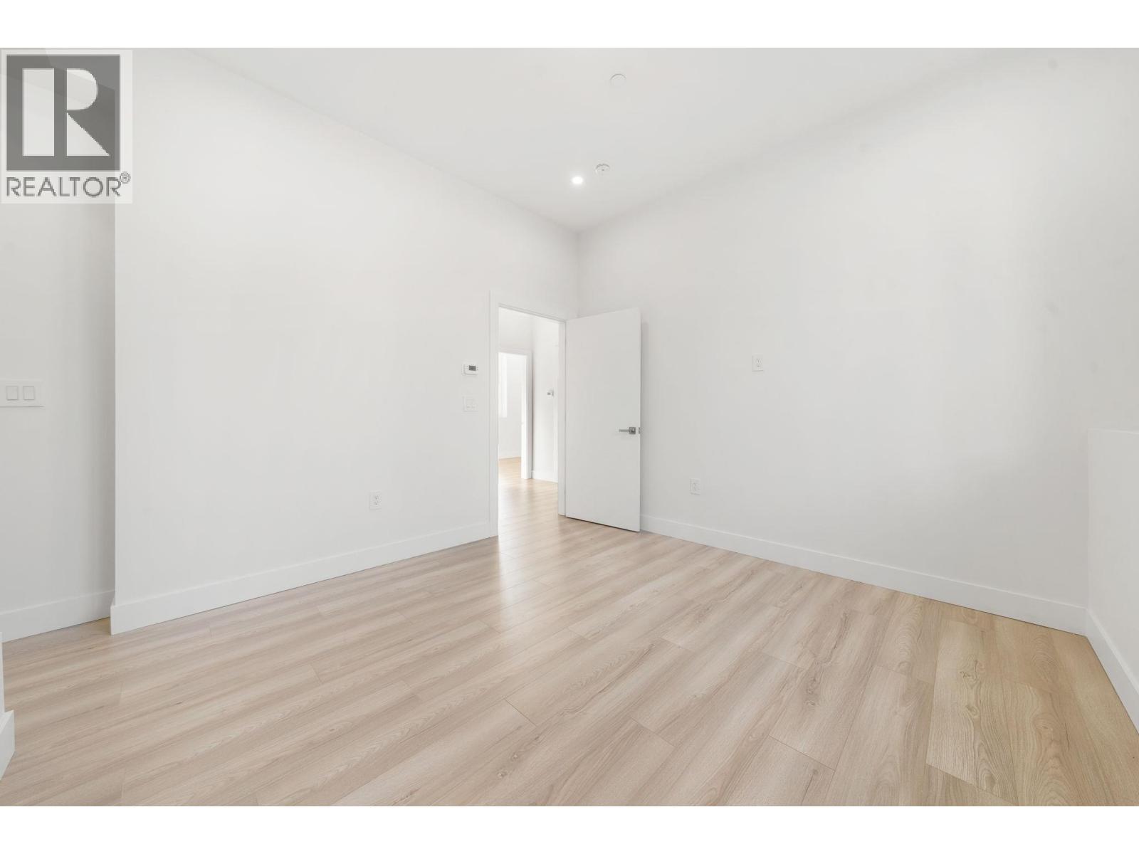 2 3583 Haida Drive, Vancouver, British Columbia  V5M 3Y9 - Photo 36 - R3116272