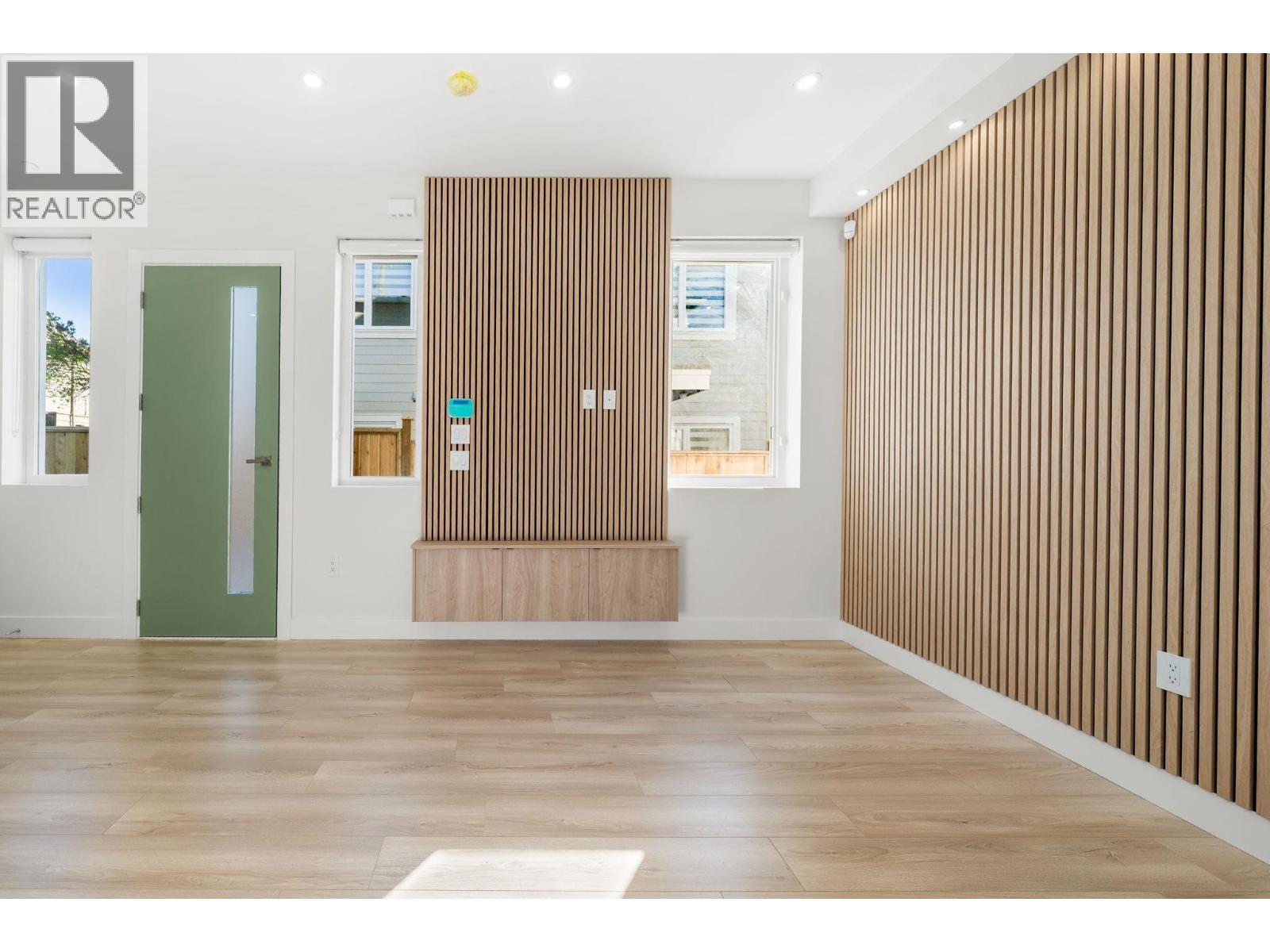 2 3583 Haida Drive, Vancouver, British Columbia  V5M 3Y9 - Photo 6 - R3116272