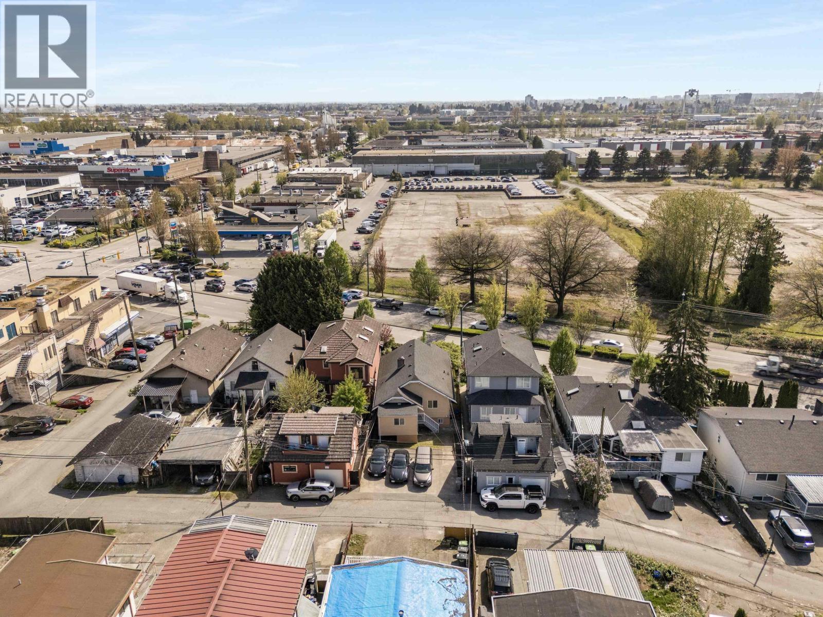 153 SE Marine Drive, Vancouver, British Columbia  V5X 2S2 - Photo 26 - R3116300