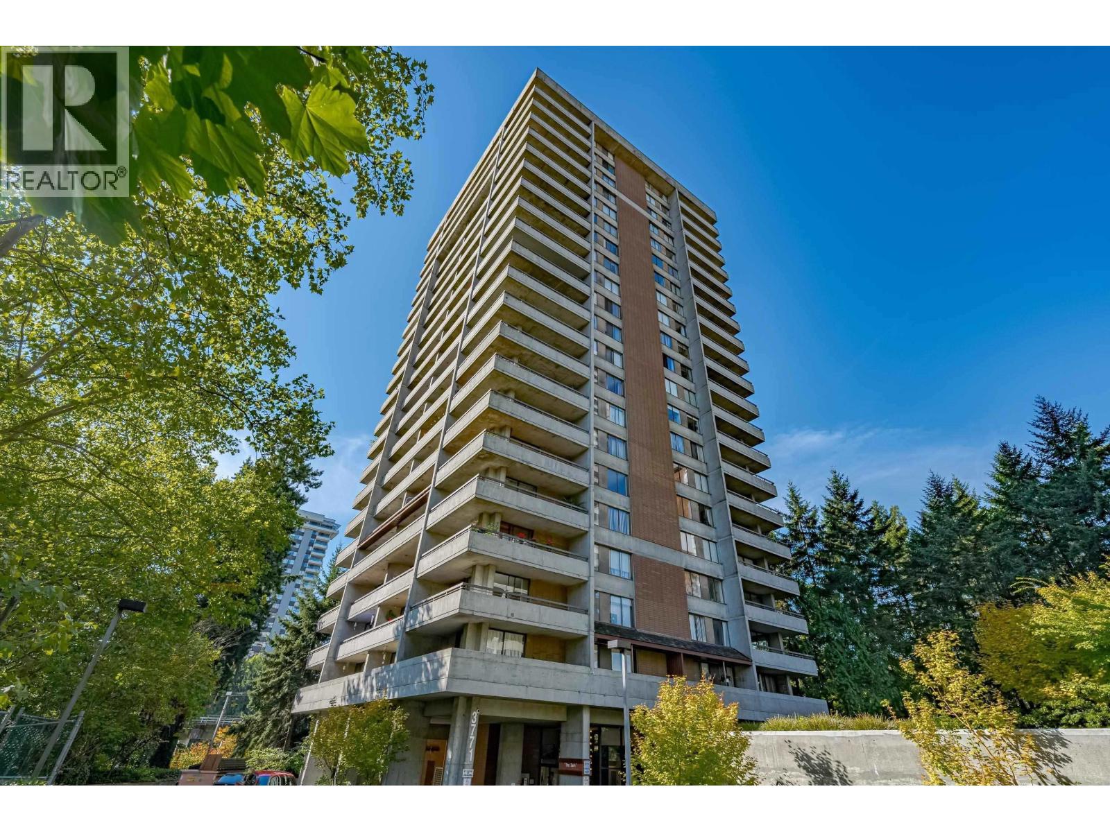 702 3771 Bartlett Court, Burnaby, British Columbia  V3J 7G8 - Photo 3 - R3016370