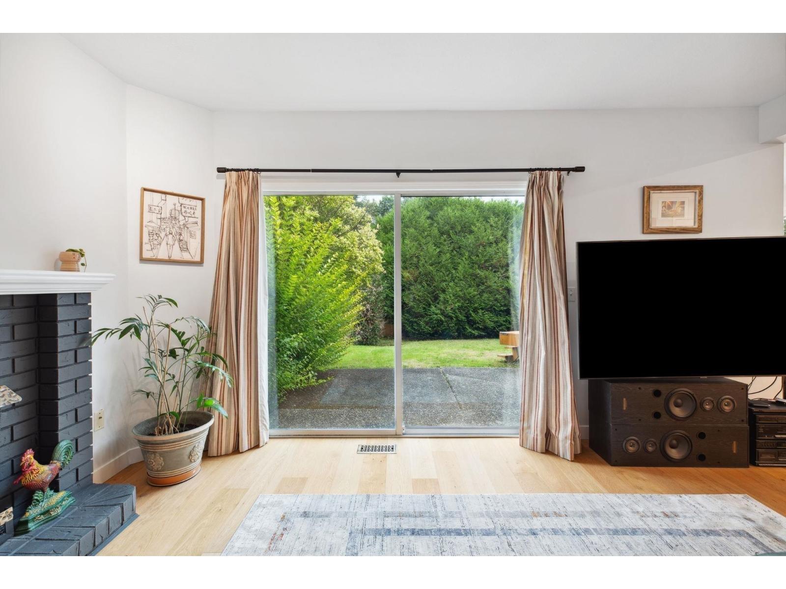 14370 83 Avenue, Surrey, British Columbia  V3W 0V7 - Photo 6 - R3115443