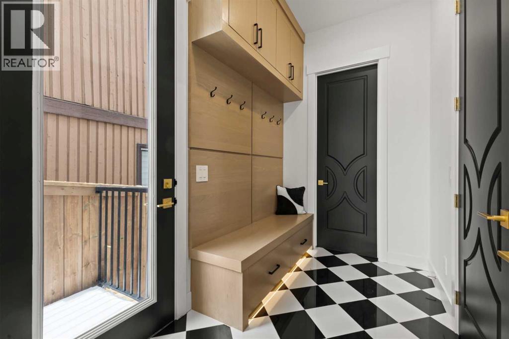 1910 Broadview Road Nw, Calgary, Alberta  T2N 3H7 - Photo 17 - A2298662