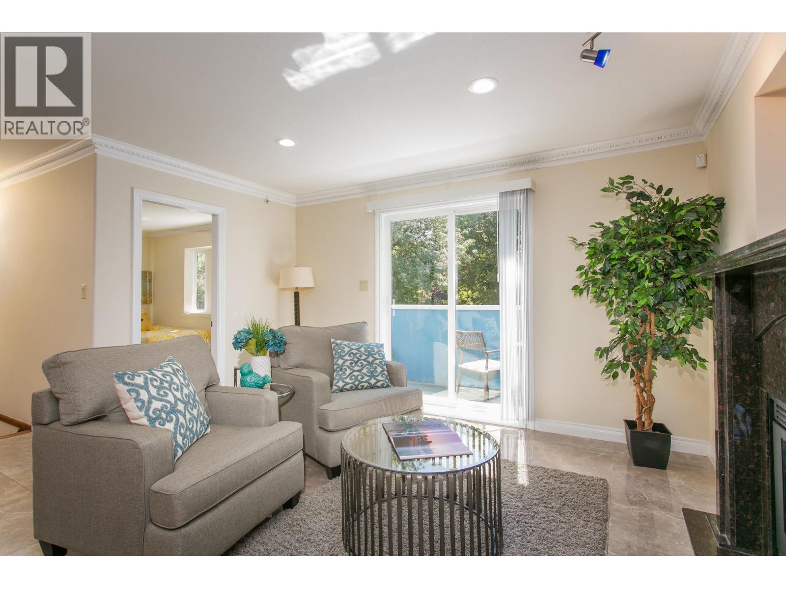 915 E 23rd Avenue, Vancouver, British Columbia  V5V 1Y6 - Photo 4 - R3116308