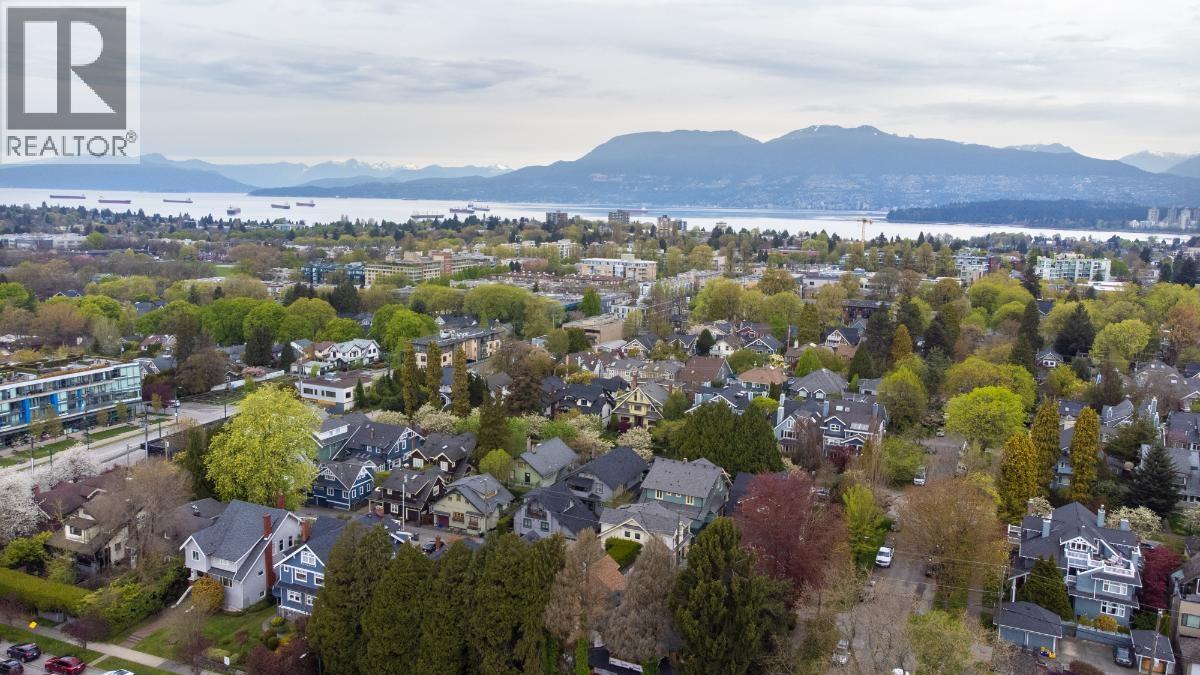 2012 W 15th Avenue, Vancouver, British Columbia  V6J 2L5 - Photo 10 - R3115181