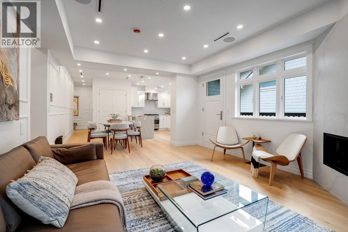 2012 W 15th Avenue, Vancouver, British Columbia  V6J 2L5 - Photo 12 - R3115181