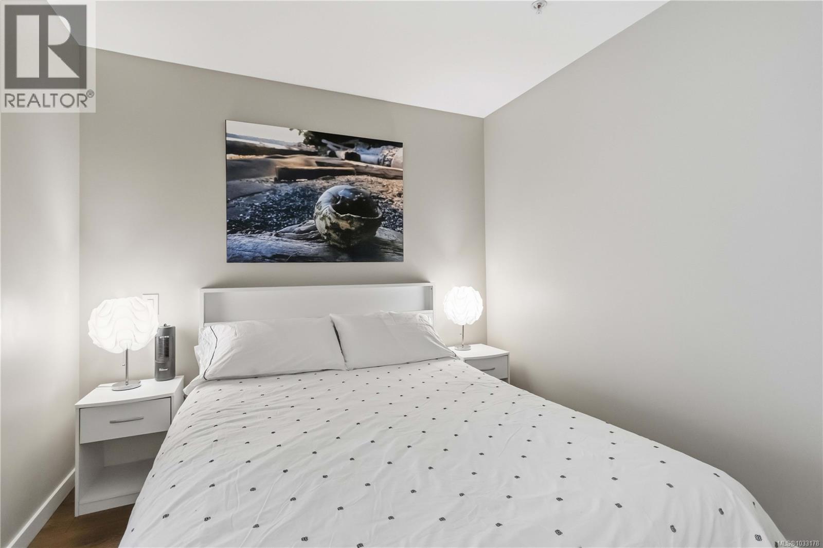 213 517 Fisgard St, Victoria, British Columbia  V8W 0C5 - Photo 15 - 1033178