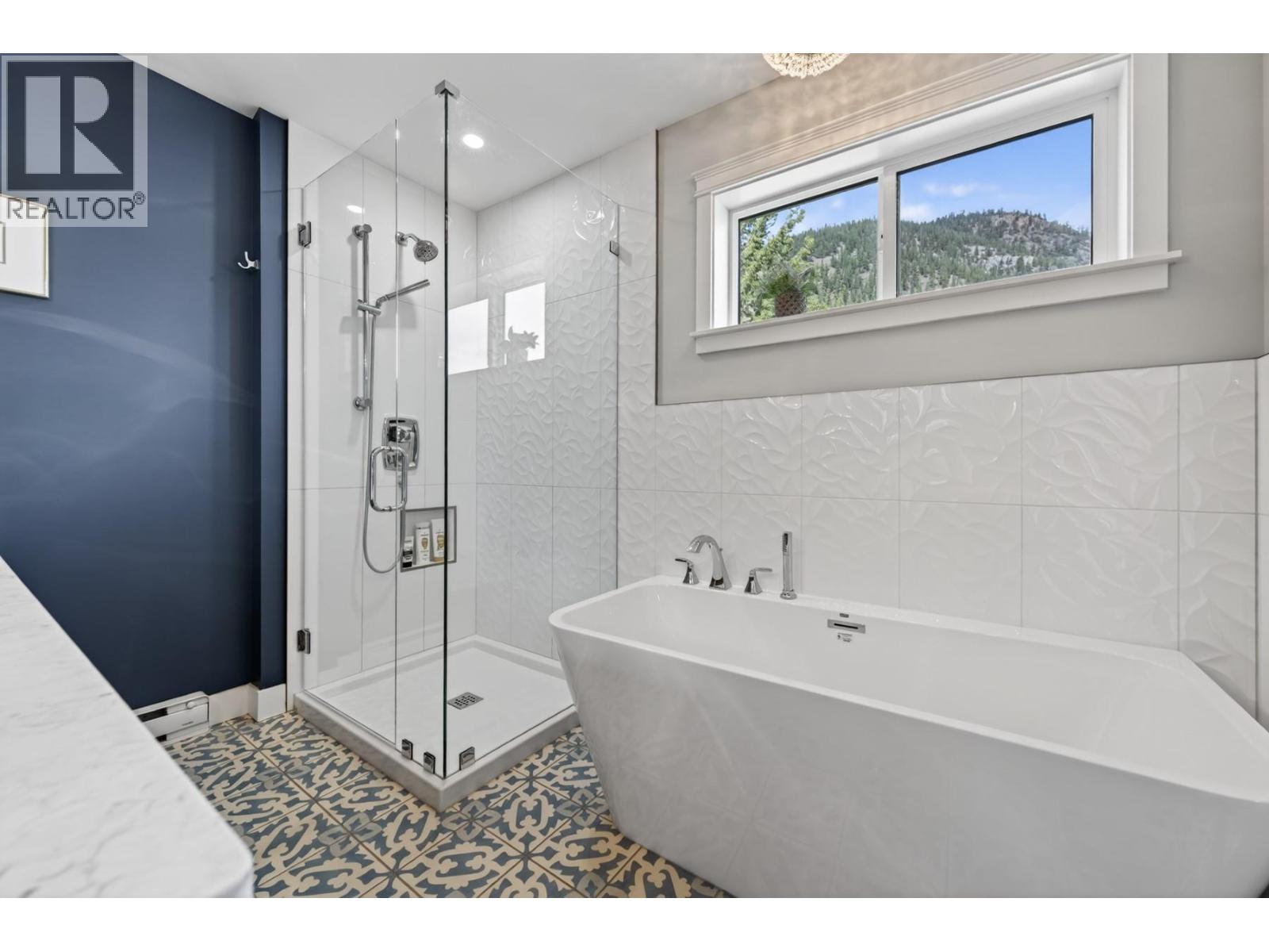 1801 Paul Lake Road Unit# 7, Kamloops, British Columbia  V2H 1N7 - Photo 32 - 10384810